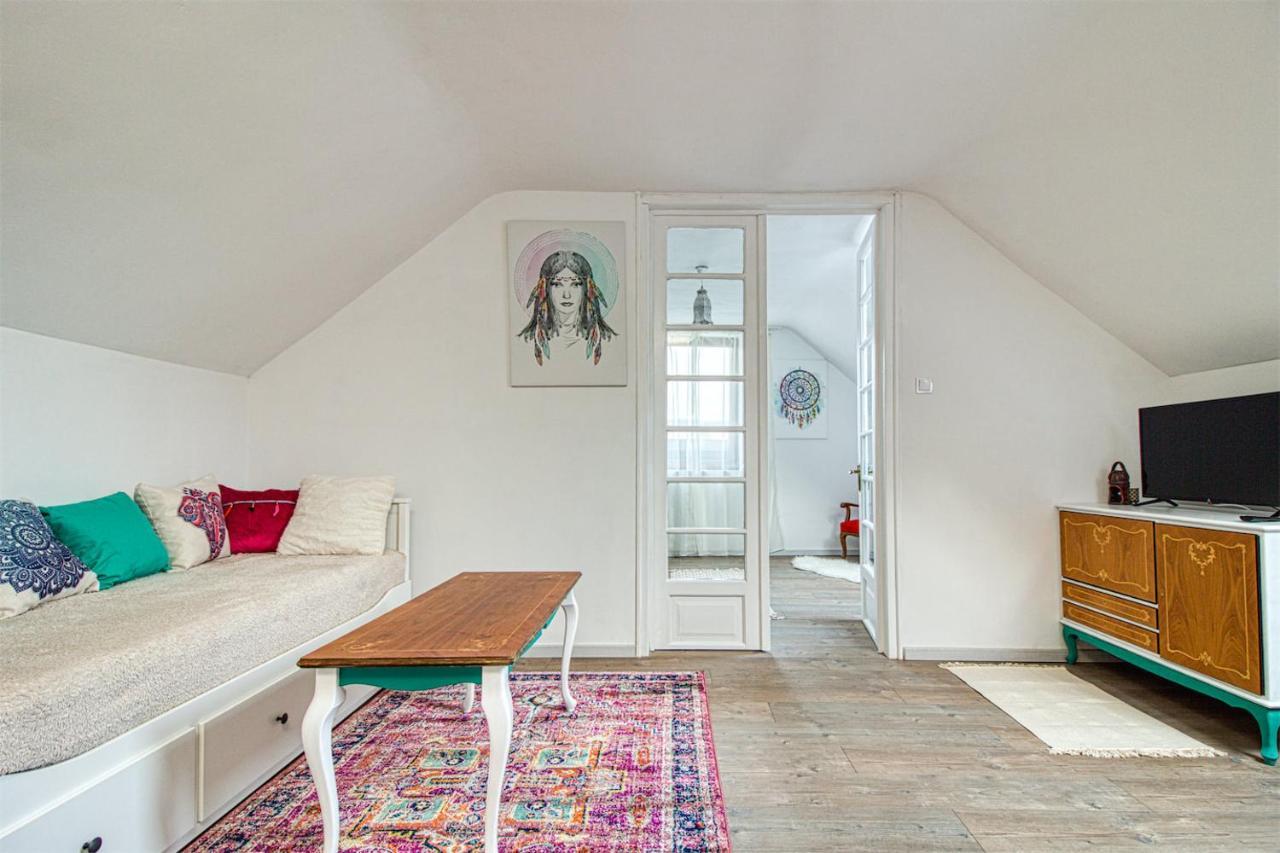 Boholand Apartman Eger Exteriör bild